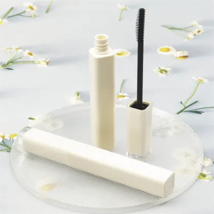Vegan Formula 3D Fiber Silicone Wand Brush Oil-Free Organic Lash Mascara
