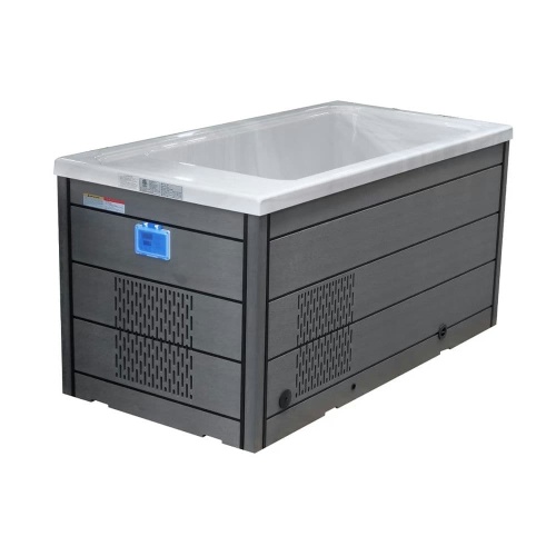 Outdoor ice bath acrylic cold plunge