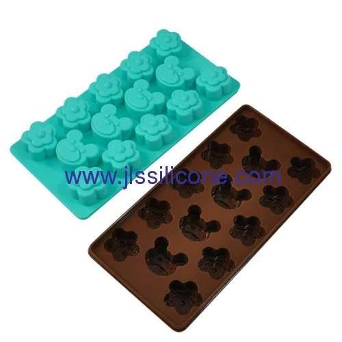 Bear And Plum Bossom Shaped Silicone Chocolate Pudding Ice Maker Molds 
