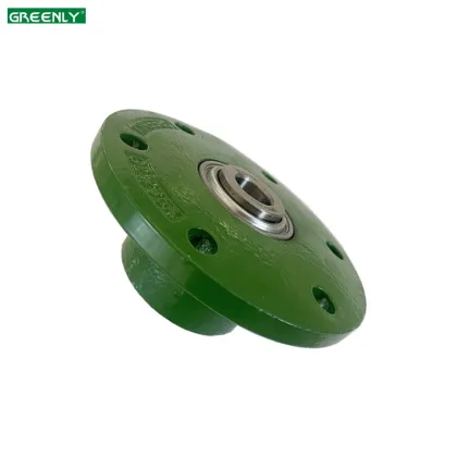 John Deere AN212354 Hub for Row Crop Cultivators