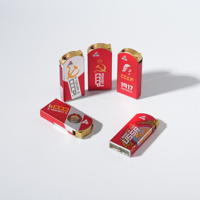 Isqueiro de cabeça de máquina curva de estilo retro soviético CCCP