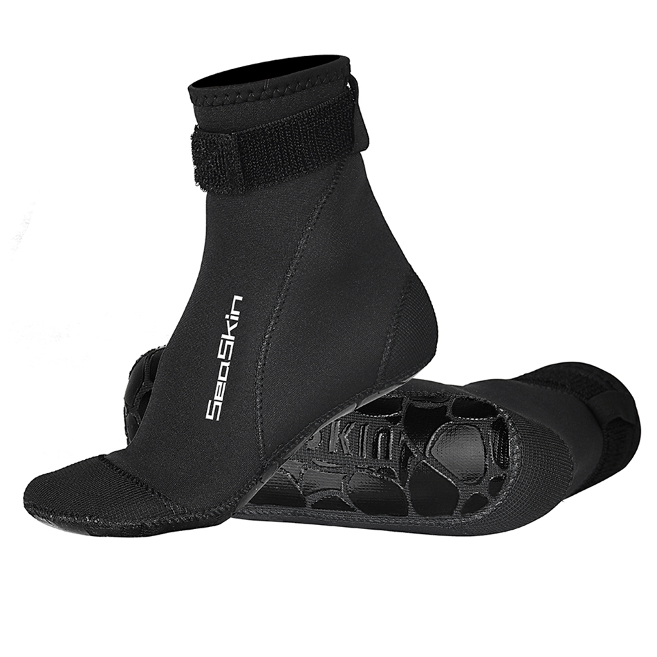 Snorkel de calcetines neopreno negro de color marea