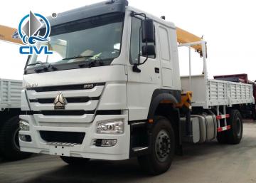12 Tons Sinotruk Truck Mounted Telescopic Boom Crane