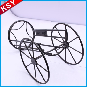 Trade Assurance Supplier Factory Price New Design Metal Bottle Holder Artistic Iron Wine Rack