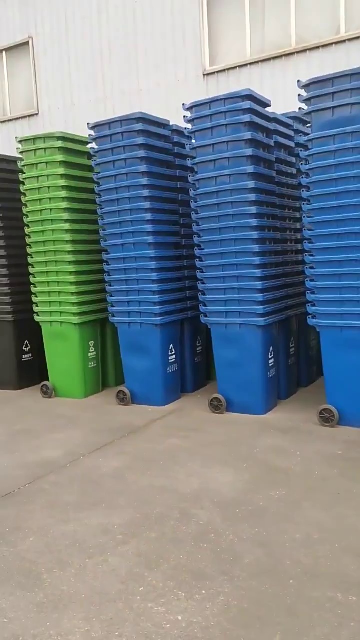 Large Capacity Plastic Garbage Bin for Outdoor Use