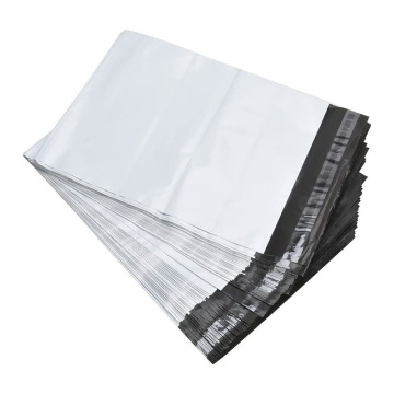 Custom Biodegradable Self-Adhesive Poly Mailers for Mailing and Shipping