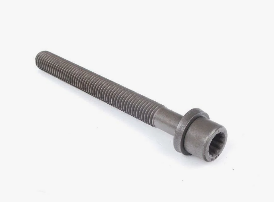 WHT002131 BOLT CYLINDER HEAD