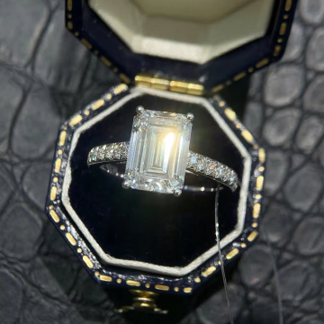 18K Gold Engagement Wedding Ring with Real Diamond in Oval Cut for Women