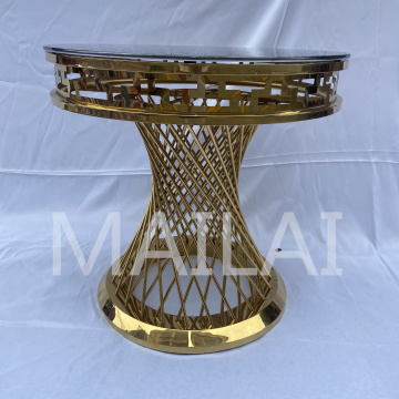 Modern High-Quality Gold Stainless Steel Round Cake Table for Wedding Decoration
