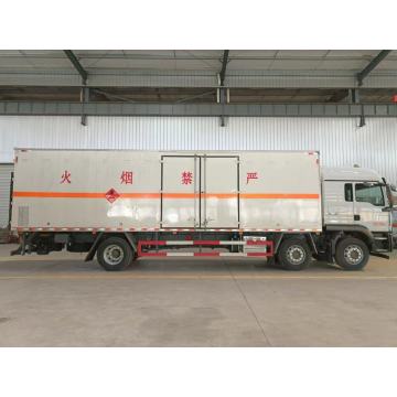 SITRAK 6x2 blasting equipment transport truck