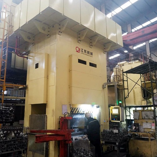 Metal Four Column Press