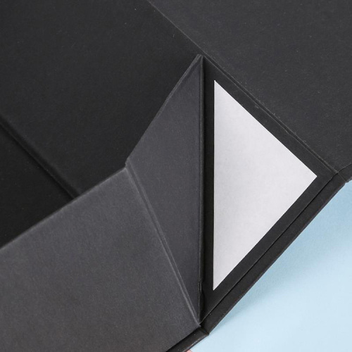 Pembungkusan kotak hitam dilipat magnetik untuk hadiah