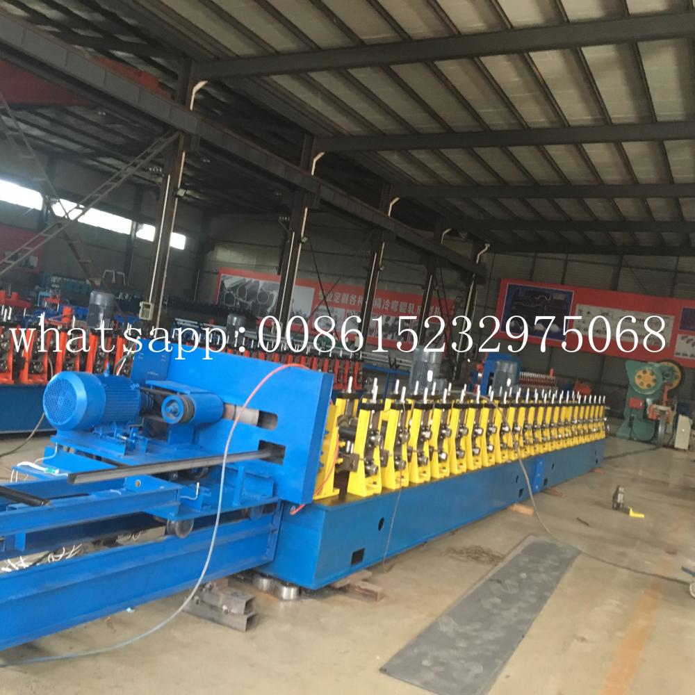 Hỗ trợ năng lượng mặt trời Strut Channel Machine