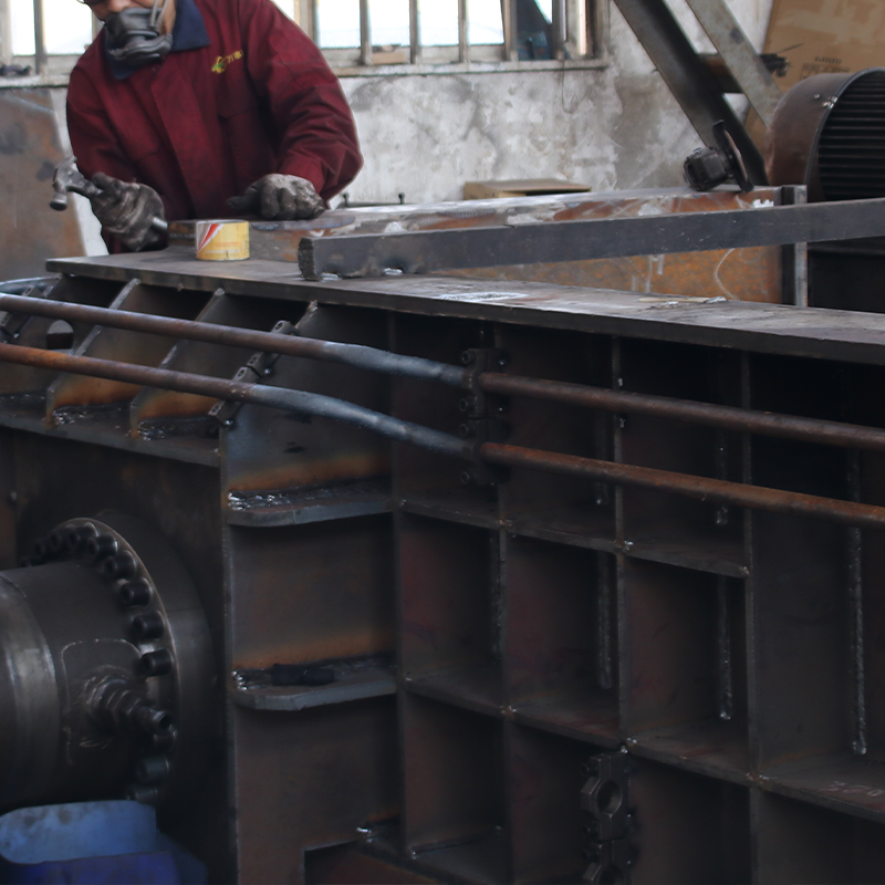 hydraulic baling press