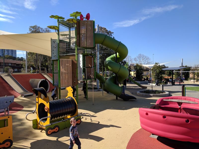 Hpl outdoor playground equipment