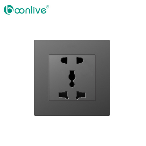 Universal Socket 5 Port Socket met USB