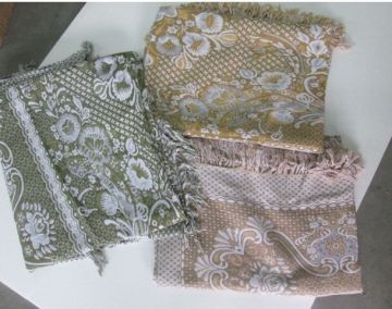 cotton and polyester jacquard design in 2colorway blanket