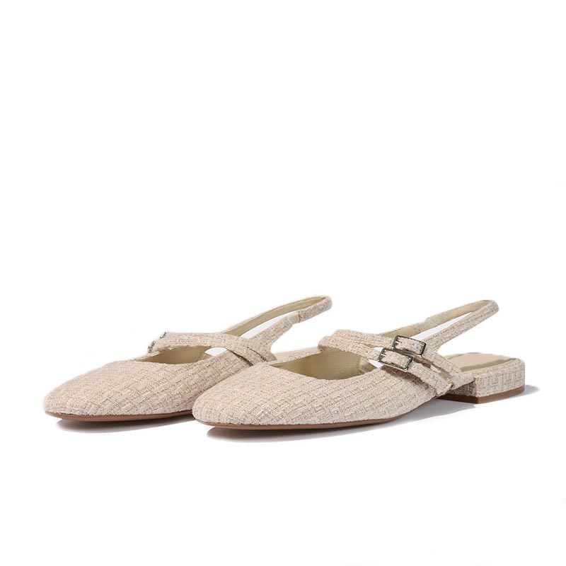 Mules with laces at the back