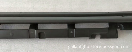 BUMPER LOWER GAENISH for Iveco European Truck Body Parts (5802348850, 5802303226)