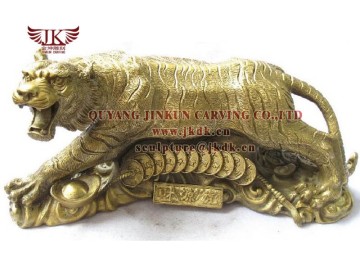 Chinese bronze bronze tiger sculpture landscape decoration factory