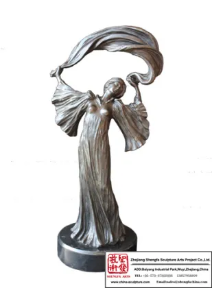 Vogue Crystal Decoration