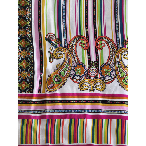 Border Design Rayon Poplin Shuttle 45S Printing Fabric