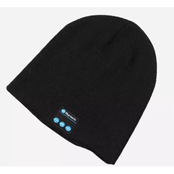 Winter smart bluetooth head with knitted hat