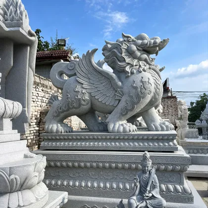 Stone Flying Pixiu Sculpture
