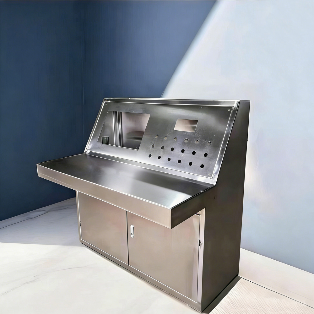 Various types of tooling, fixtures and machined parts63jpg
