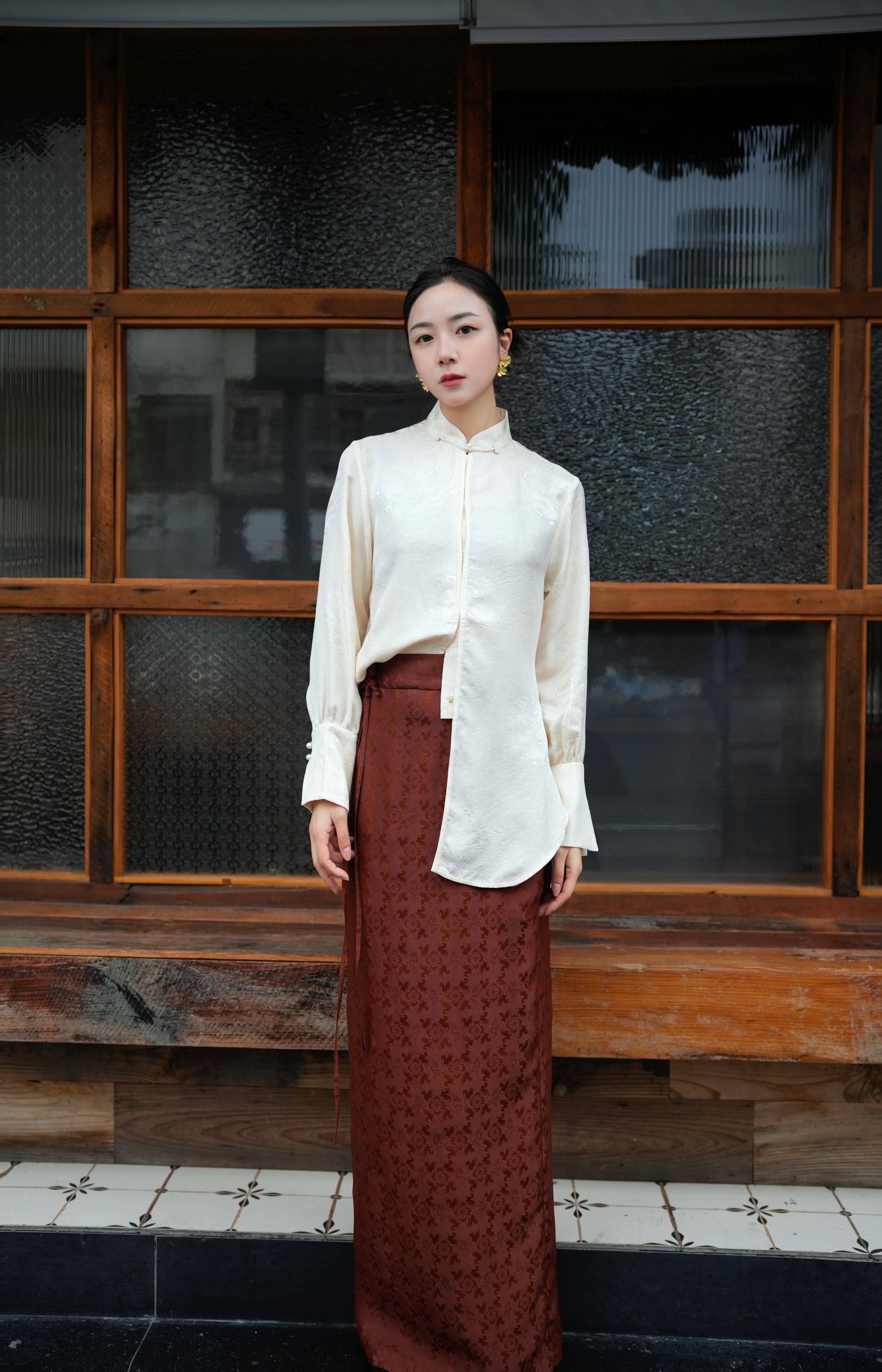 Красная юбка с разрезом Shisanchai Silk Road Xiangyunsha