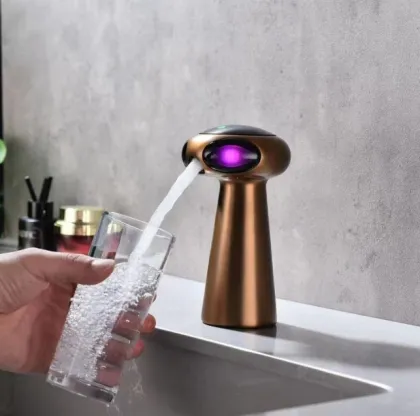 Intelligent Voice-Controlled Bathroom Faucet with Digital Display