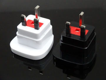 Reliable PC South Africa Type M to Malaysia Singapore Ireland plug travel adapter
