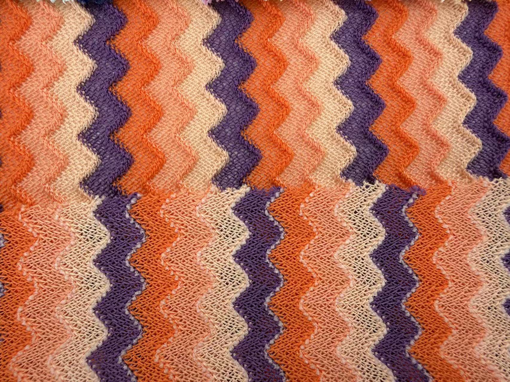 Gradient Wave Stripe Warp Knit Fabric