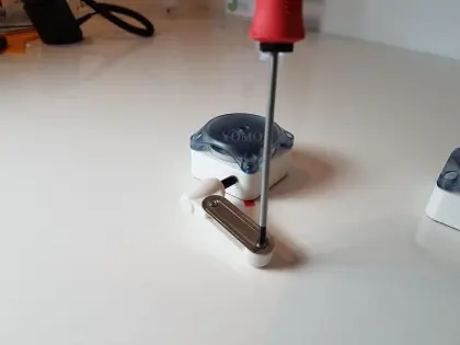 Alarmed Snapper for Smartwatches,Alarmed Snapper with Watch Strap Clamp