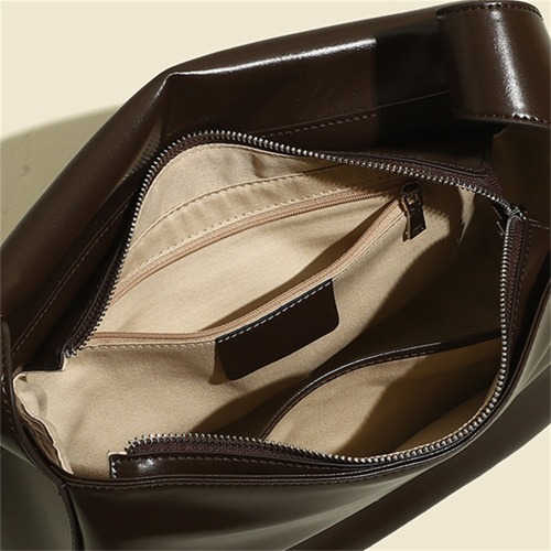 Wide Strap Genuine Leather Messenger Handbag