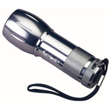 Ipx8 Aluminum Led Flashlights With Aluminum Housing, 2,200ma And 500lm- Je40