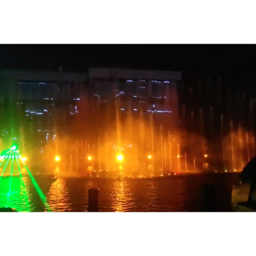Outdoor Large Lake Fountain Show