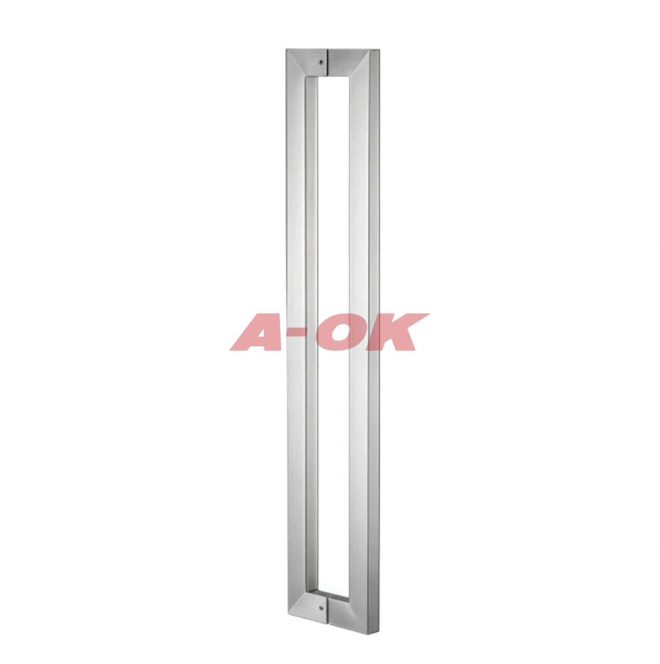 Manija de puerta principal de aleación de aluminio moderna de primera calidad instalada en una puerta arquitectónica de alta gama