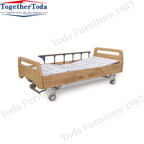 Manual Double Shaker Solid Wood Nursing Bed