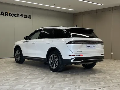 Lincoln Corsair 2023 2.0T 2WD Reserve