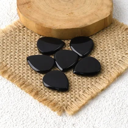 Wholesale High Quality Polished Shield Black Obsidian Gems