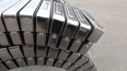 Hengtian DGT Enclosed Steel Cable Drag Chain
