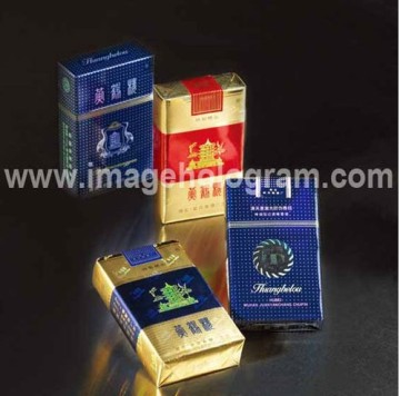 Anda dengan hologram rokok pakej