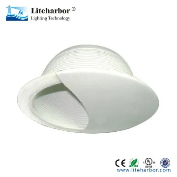 6 inch wall wash trim with baffle