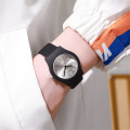 Silicone strap quartz watches for women and students