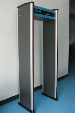SF-200 Walk through metal detector