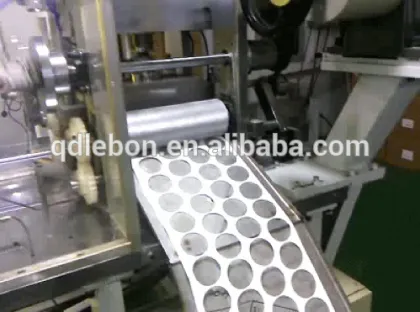 Cosmetic cotton pad machine