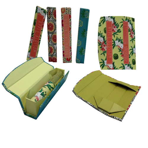 Green Magnetic Cardboard Foldable Paper Box for clothes