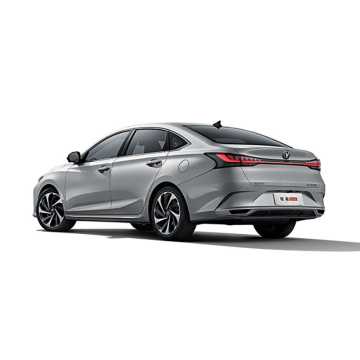 In magazzino 2023 Changan Raeton Plus DCT Luxury 1,5T Berlina a 5 posti
