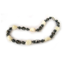 Hematite nuggust pearl shell necklace